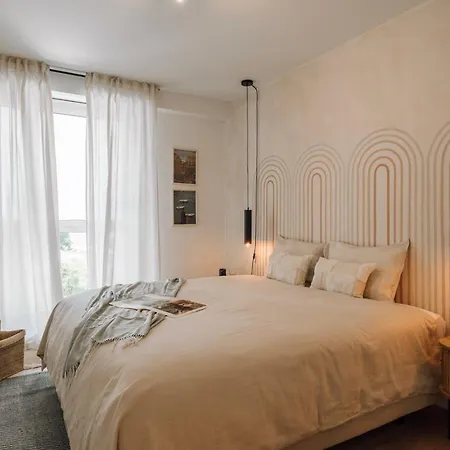 아파트 Terracina - 2 Bedrooms And Terrace In Campolide 리스본