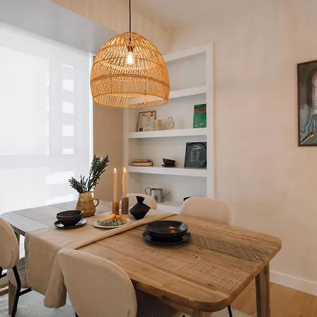 Terracina - 2 Bedrooms And Terrace In Campolide * 리스본
